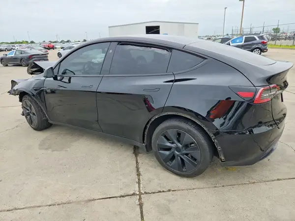 7SAYGAEE1SF221753 2025 TESLA MODEL Y - Image 2