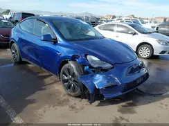 7SAYGAEE1SF239881 2025 TESLA MODEL Y