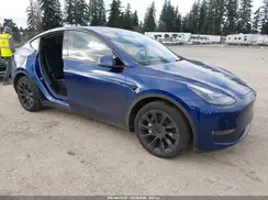 7SAYGAEE1SF240173 2025 TESLA MODEL Y