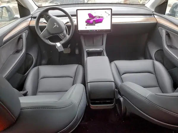 7SAYGAEE1SF279426 2025 TESLA MODEL Y - Image 7