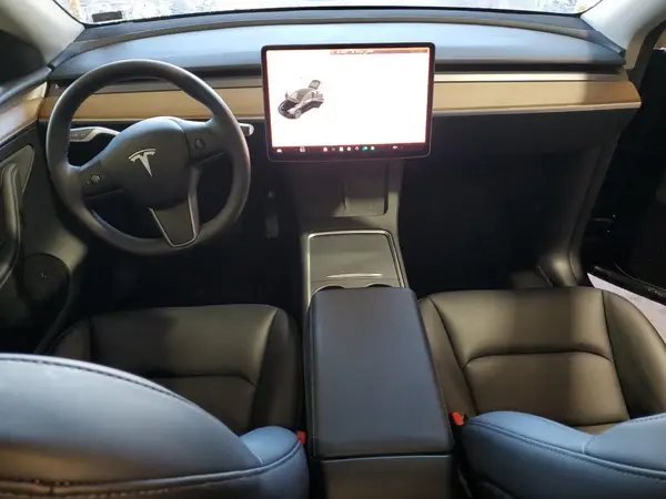 7SAYGAEE1SF284867 2025 TESLA MODEL Y - Image 8