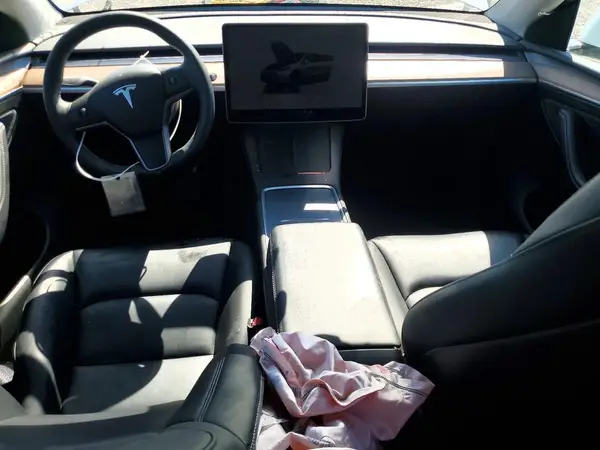 7SAYGAEE1SF287350 2025 TESLA MODEL Y - Image 8
