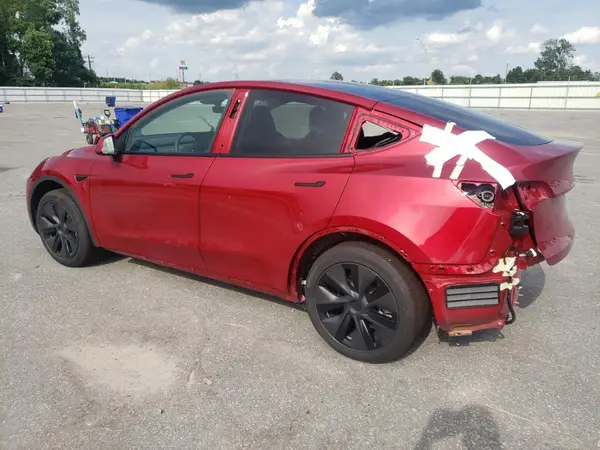 7SAYGAEE1SF302297 2025 TESLA MODEL Y - Image 2
