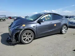 7SAYGAEE2NF345566 2022 TESLA MODEL Y