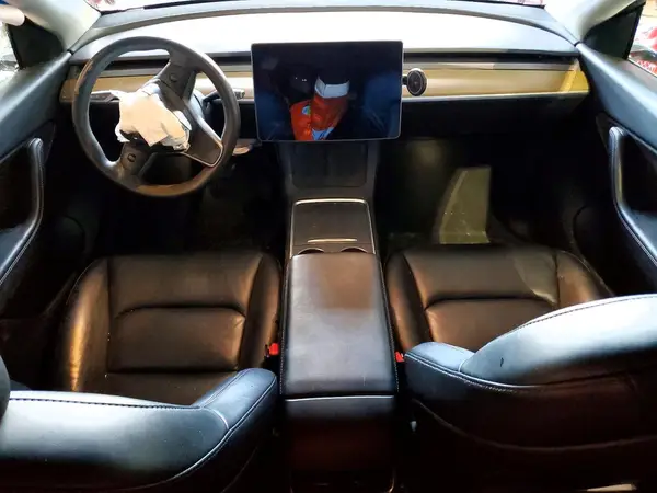 7SAYGAEE2NF379958 2022 TESLA MODEL Y - Image 8