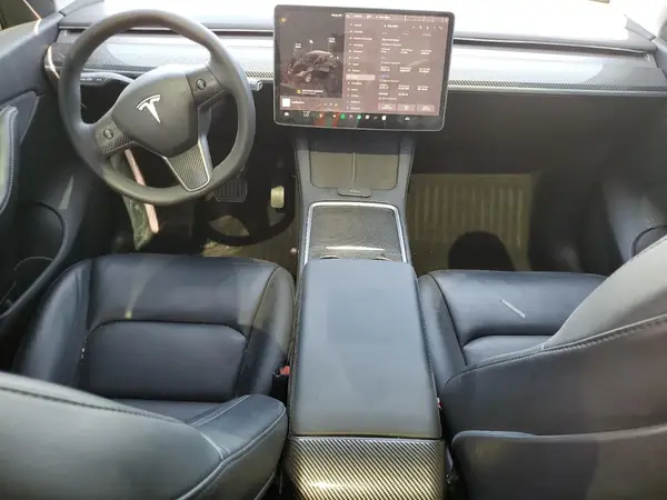 7SAYGAEE2NF384190 2022 TESLA MODEL Y - Image 8