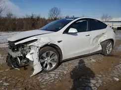 7SAYGAEE2NF387834 2022 TESLA MODEL Y