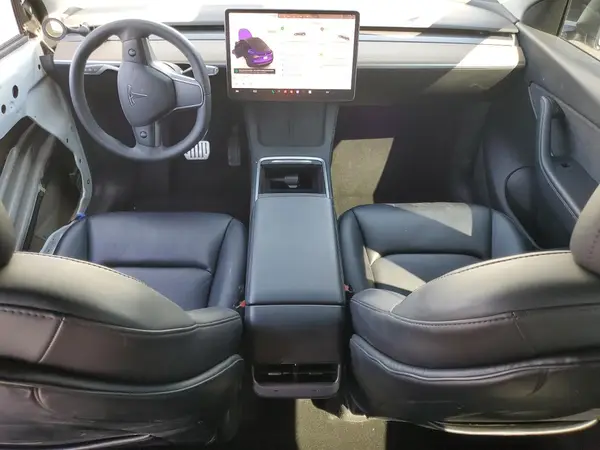 7SAYGAEE2NF388479 2022 TESLA MODEL Y - Image 8