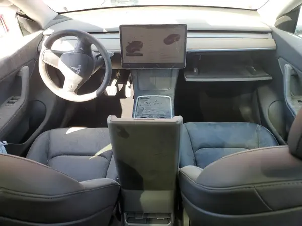 7SAYGAEE2NF427474 2022 TESLA MODEL Y - Image 8
