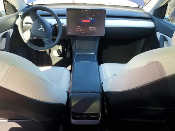 7SAYGAEE2NF429192 2022 TESLA MODEL Y - Image 8