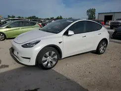 7SAYGAEE2NF431167 2022 TESLA MODEL Y