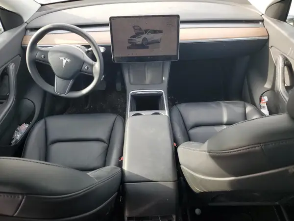 7SAYGAEE2NF431167 2022 TESLA MODEL Y - Image 8