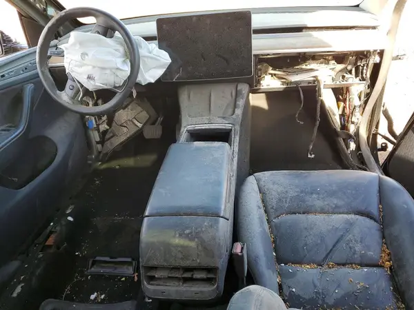 7SAYGAEE2NF433470 2022 TESLA MODEL Y - Image 8