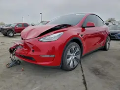 7SAYGAEE2NF491921 2022 TESLA MODEL Y