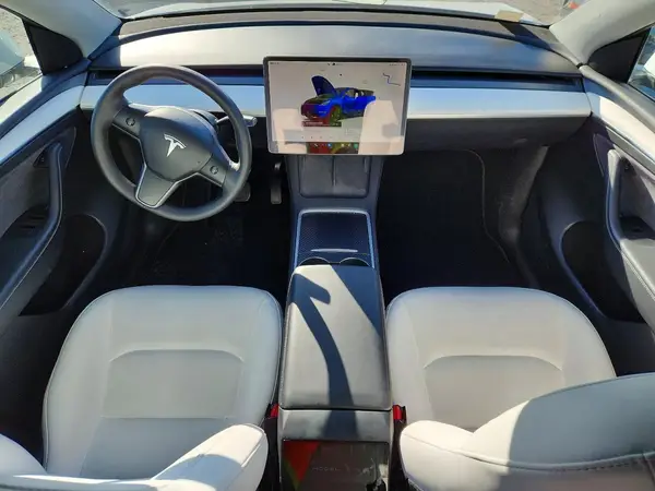 7SAYGAEE2NF521886 2022 TESLA MODEL Y - Image 8