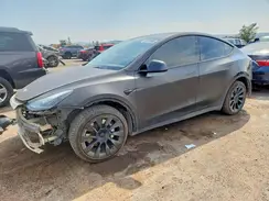 7SAYGAEE2NF524500 2022 TESLA MODEL Y