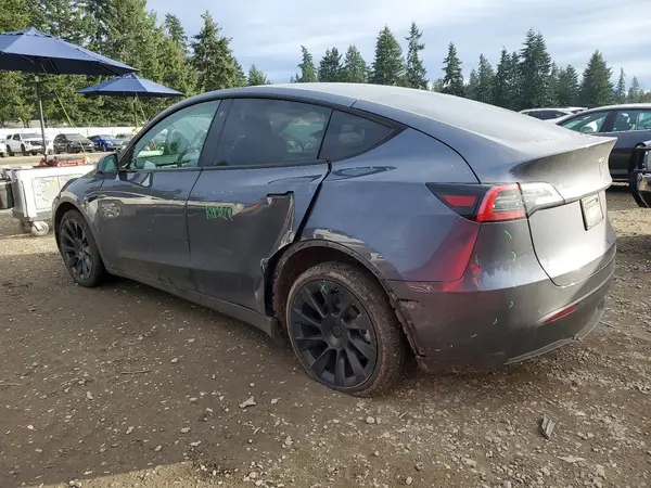 7SAYGAEE2NF541023 2022 TESLA MODEL Y - Image 2