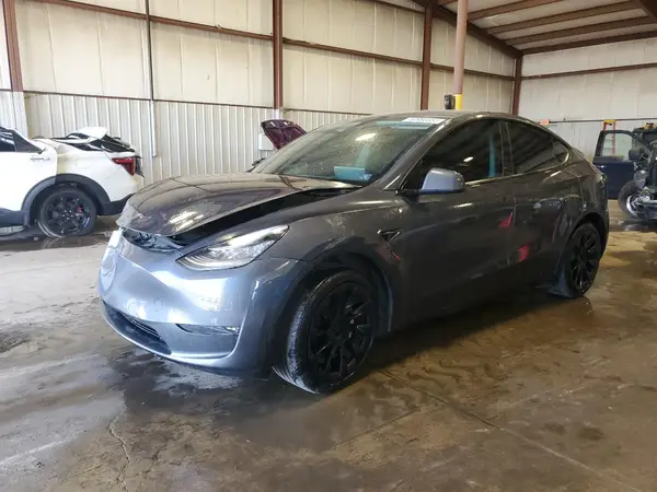 7SAYGAEE2NF573843 2022 TESLA MODEL Y - Image 1