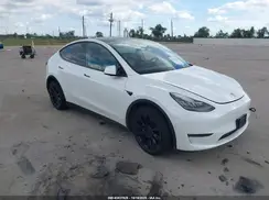 7SAYGAEE2PF584456 2023 TESLA MODEL Y