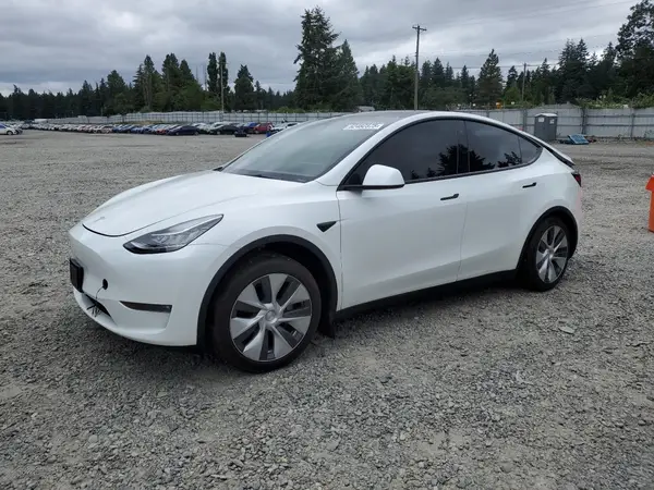 7SAYGAEE2PF598258 2023 TESLA MODEL Y - Image 1