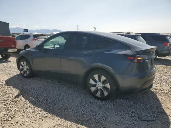 7SAYGAEE2PF613762 2023 TESLA MODEL Y - Image 2