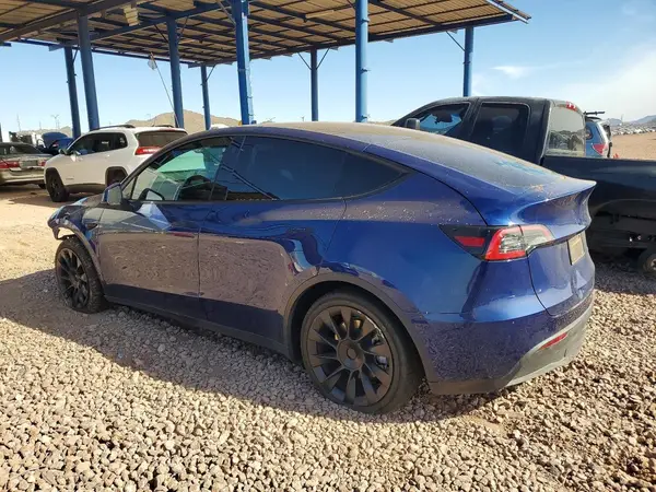 7SAYGAEE2PF624826 2023 TESLA MODEL Y - Image 2