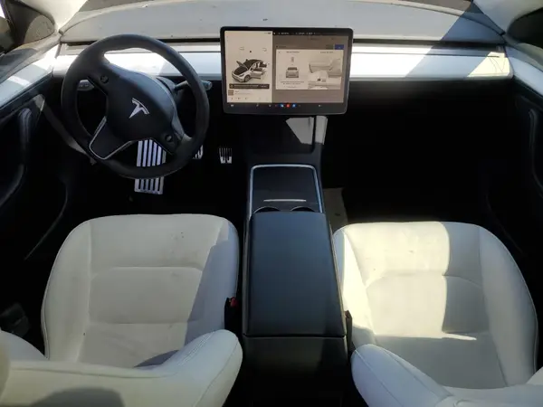 7SAYGAEE2PF640458 2023 TESLA MODEL Y - Image 8