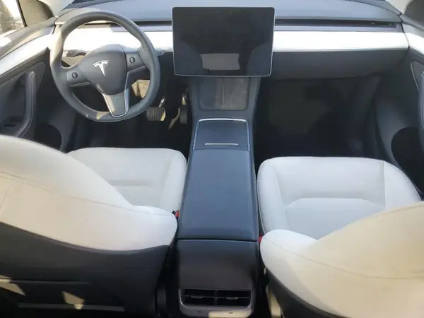 7SAYGAEE2PF646213 2023 TESLA MODEL Y - Image 8