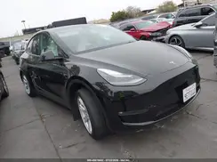 7SAYGAEE2PF646437 2023 TESLA MODEL Y