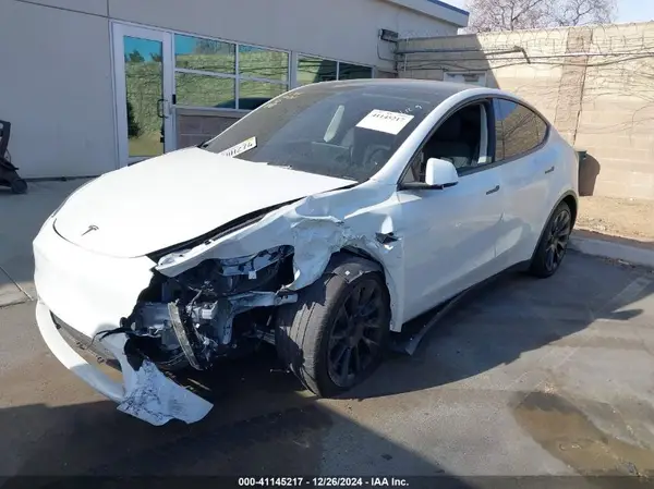 7SAYGAEE2PF668910 2023 TESLA MODEL Y - Image 2