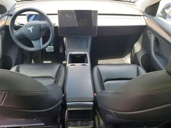 7SAYGAEE2PF714347 2023 TESLA MODEL Y - Image 8
