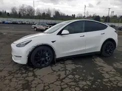 7SAYGAEE2PF715000 2023 TESLA MODEL Y