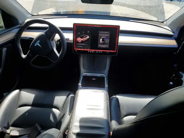 7SAYGAEE2PF747025 2023 TESLA MODEL Y - Image 8