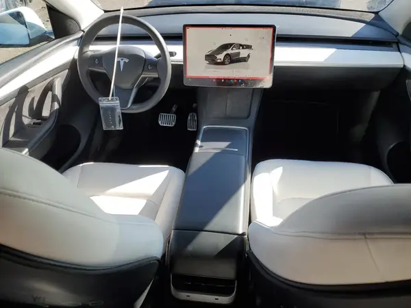 7SAYGAEE2PF758235 2023 TESLA MODEL Y - Image 8