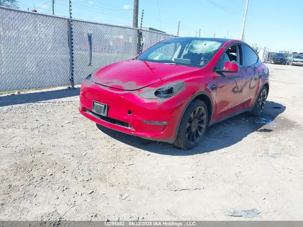 7SAYGAEE2PF760213 2023 TESLA MODEL Y - Image 2