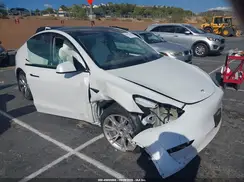 7SAYGAEE2PF773043 2023 TESLA MODEL Y