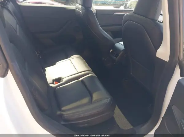 7SAYGAEE2PF787251 2023 TESLA MODEL Y - Image 8