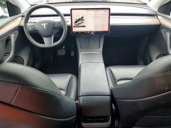 7SAYGAEE2PF792918 2023 TESLA MODEL Y - Image 8