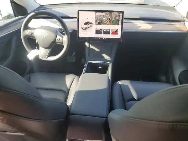 7SAYGAEE2PF812908 2023 TESLA MODEL Y - Image 8
