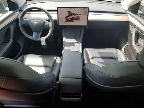 7SAYGAEE2PF836805 2023 TESLA MODEL Y - Image 8