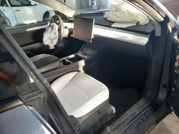 7SAYGAEE2PF853765 2023 TESLA MODEL Y - Image 8