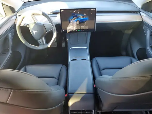 7SAYGAEE2PF854592 2023 TESLA MODEL Y - Image 8