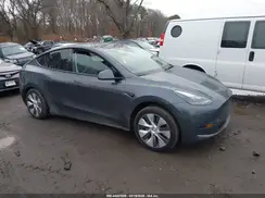 7SAYGAEE2PF889200 2023 TESLA MODEL Y