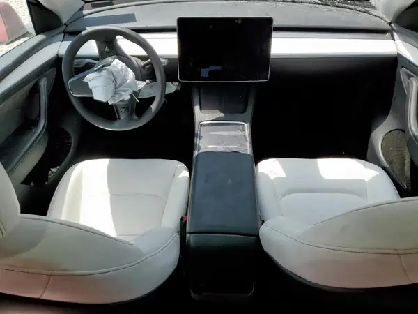 7SAYGAEE2PF890718 2023 TESLA MODEL Y - Image 8
