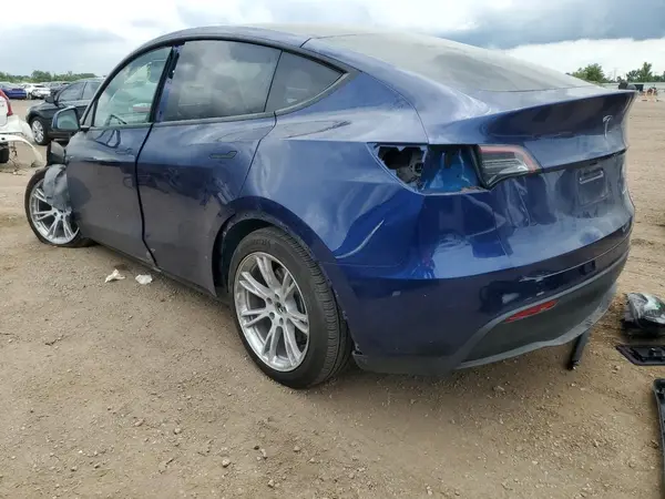 7SAYGAEE2PF903614 2023 TESLA MODEL Y - Image 2