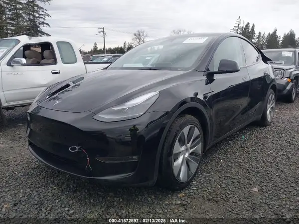 7SAYGAEE2PF905136 2023 TESLA MODEL Y - Image 2