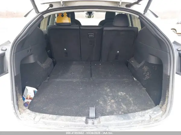 7SAYGAEE2PF915374 2023 TESLA MODEL Y - Image 8