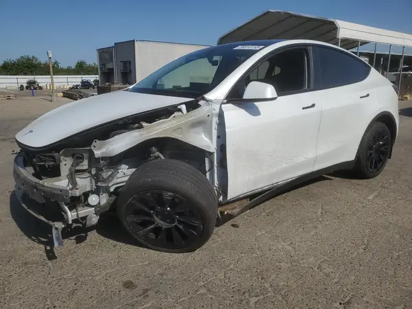 7SAYGAEE2PF915682 2023 TESLA MODEL Y - Image 1