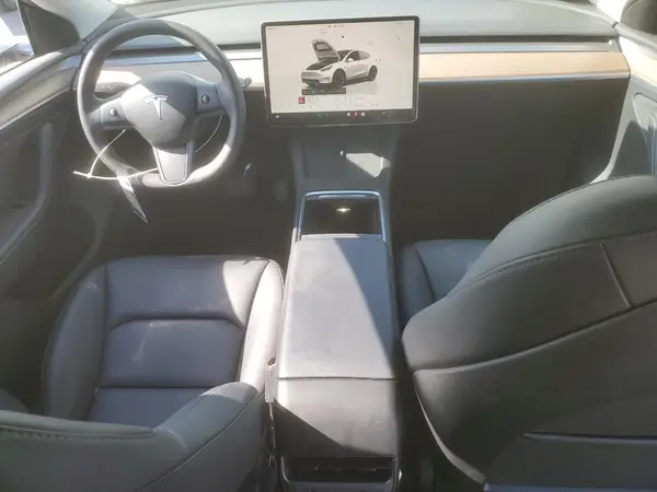 7SAYGAEE2PF915682 2023 TESLA MODEL Y - Image 8
