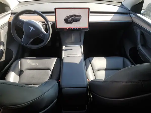 7SAYGAEE2PF917867 2023 TESLA MODEL Y - Image 8